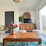 .la Sablaise. Maison Avec Place De Parking Au Coeur Du Quartier Arago 4*