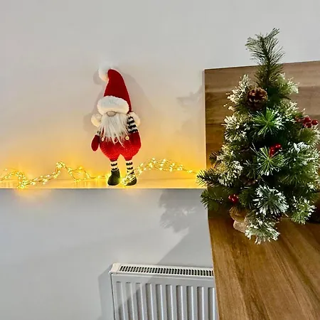 .la Sablaise. Maison Avec Place De Parking Au Coeur Du Quartier Arago