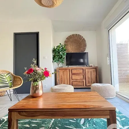 .la Sablaise. Maison Avec Place De Parking Au Coeur Du Quartier Arago 4*