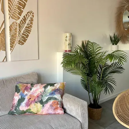 Affittacamere .la Sablaise. Maison Avec Place De Parking Au Coeur Du Quartier Arago 4*