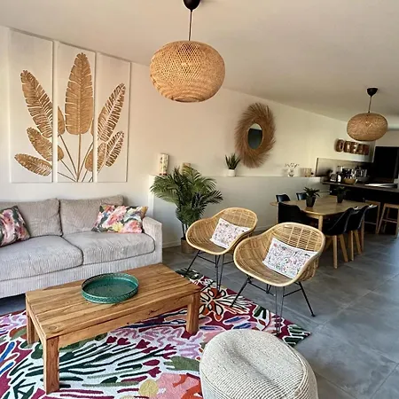Affittacamere .la Sablaise. Maison Avec Place De Parking Au Coeur Du Quartier Arago 4*