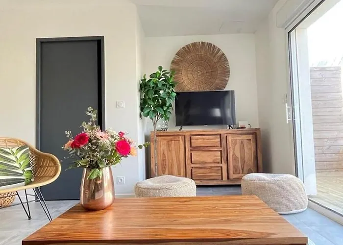 .la Sablaise. Maison Avec Place De Parking Au Coeur Du Quartier Arago 4*