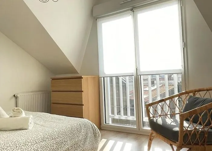 .la Sablaise. Maison Avec Place De Parking Au Coeur Du Quartier Arago Les Sables-dʼOlonne